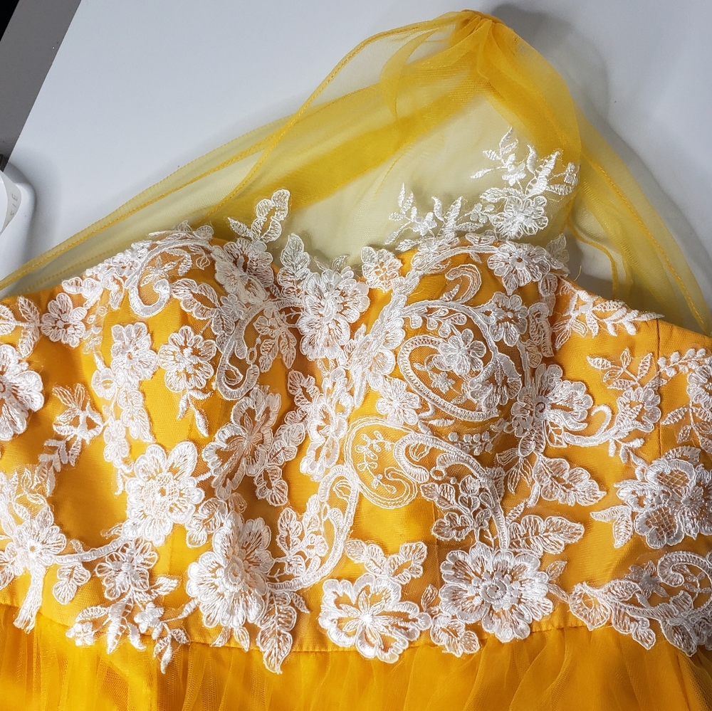 Azazie Ball Gown XS Golden Saffron Fantasy Fairy Tulle Lace One Shoulder Prom - Picture 13 of 17